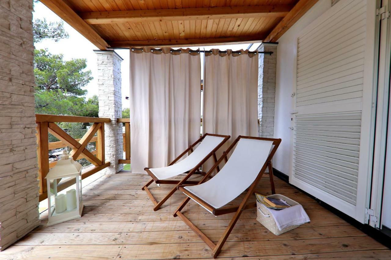 Camp Lostura Slanica Murter Ngoại thất bức ảnh